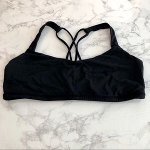 Lululemon free to be bra